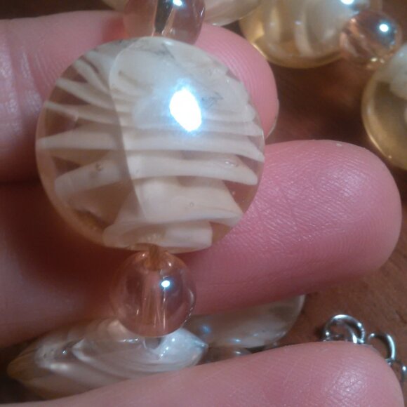 Champagne Color Murano Glass Beaded Silvertone Brass Necklace (20 to 22 Inch) - Picture 14 of 15